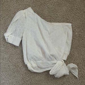 White DO+BE One shoulder top